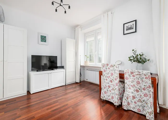 Rentplanet - Apartamenty Chmielna