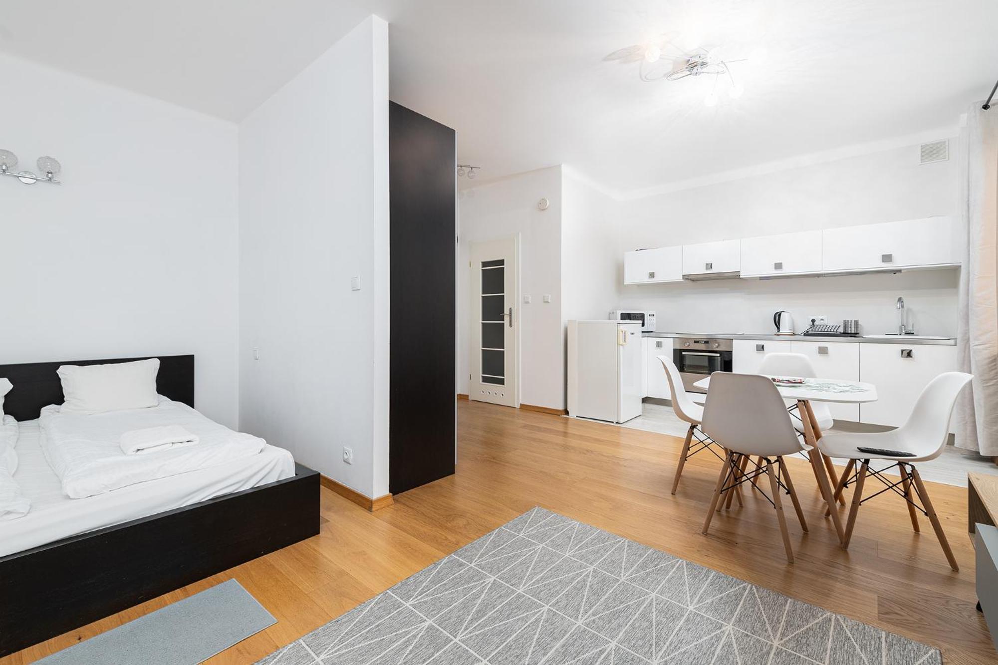 Apartment Rentplanet - Chmielna
